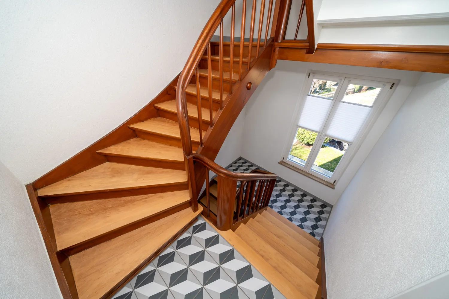 Treppenhaus_Mettnau_Bild
