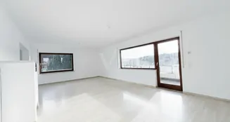 von_poll_real_estate_property_26048001_image_3