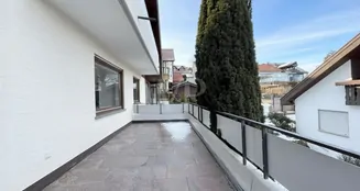 von_poll_real_estate_property_26048001_image_5