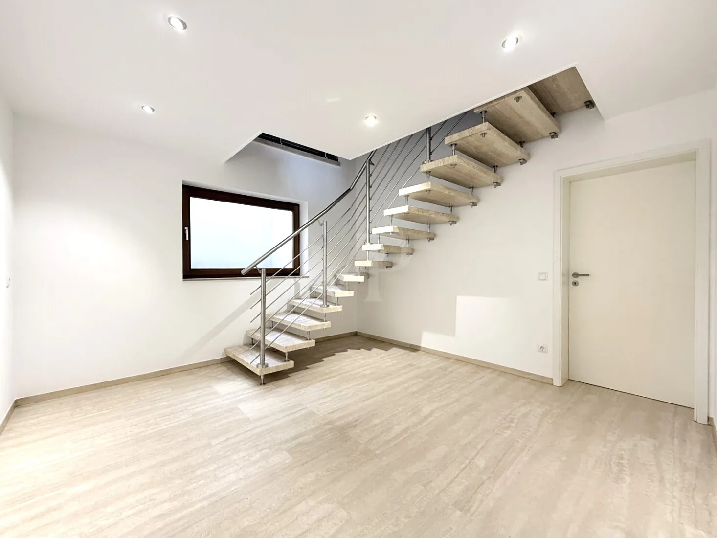 unterer Eingangsbereich