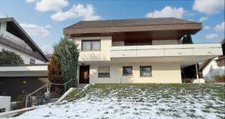 von_poll_real_estate_property_26048001_image_0