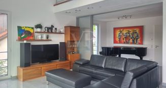 von_poll_real_estate_property_25048022_image_4