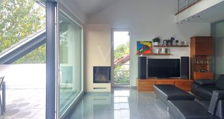 von_poll_real_estate_property_25048022_image_5