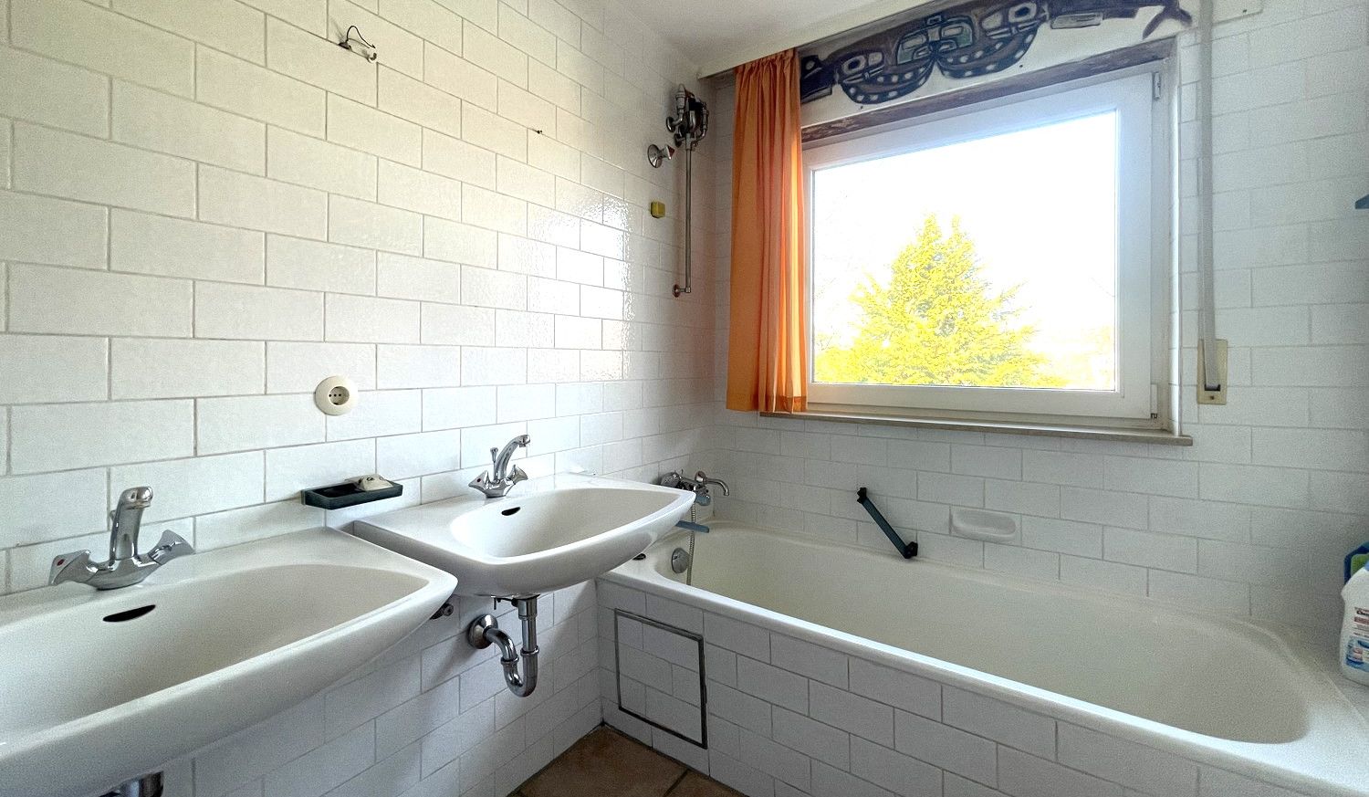 Badezimmer EG