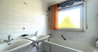 von_poll_real_estate_property_25048005_image_12