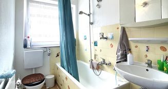 von_poll_real_estate_property_25048012_image_8