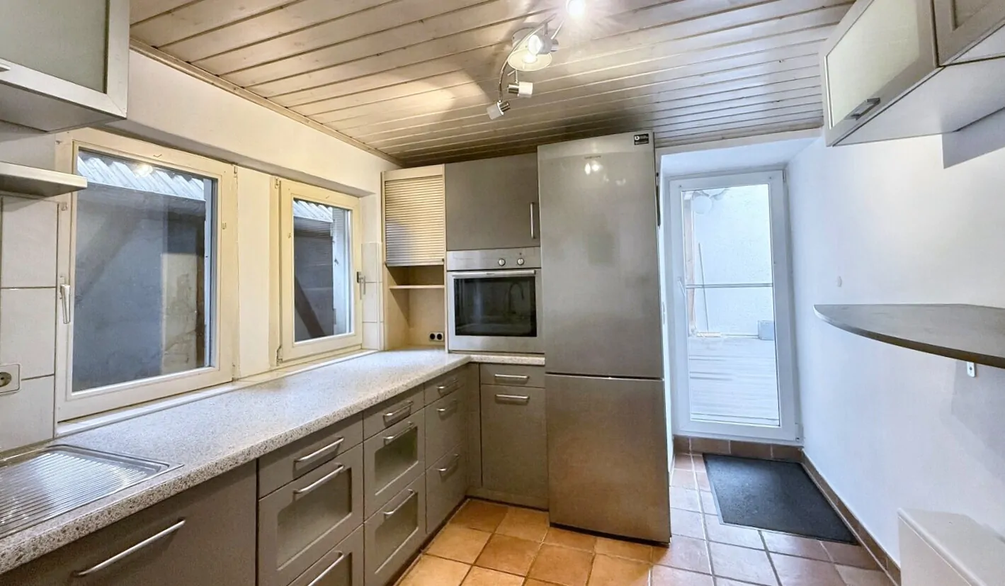 mit Zugang zur Terrasse