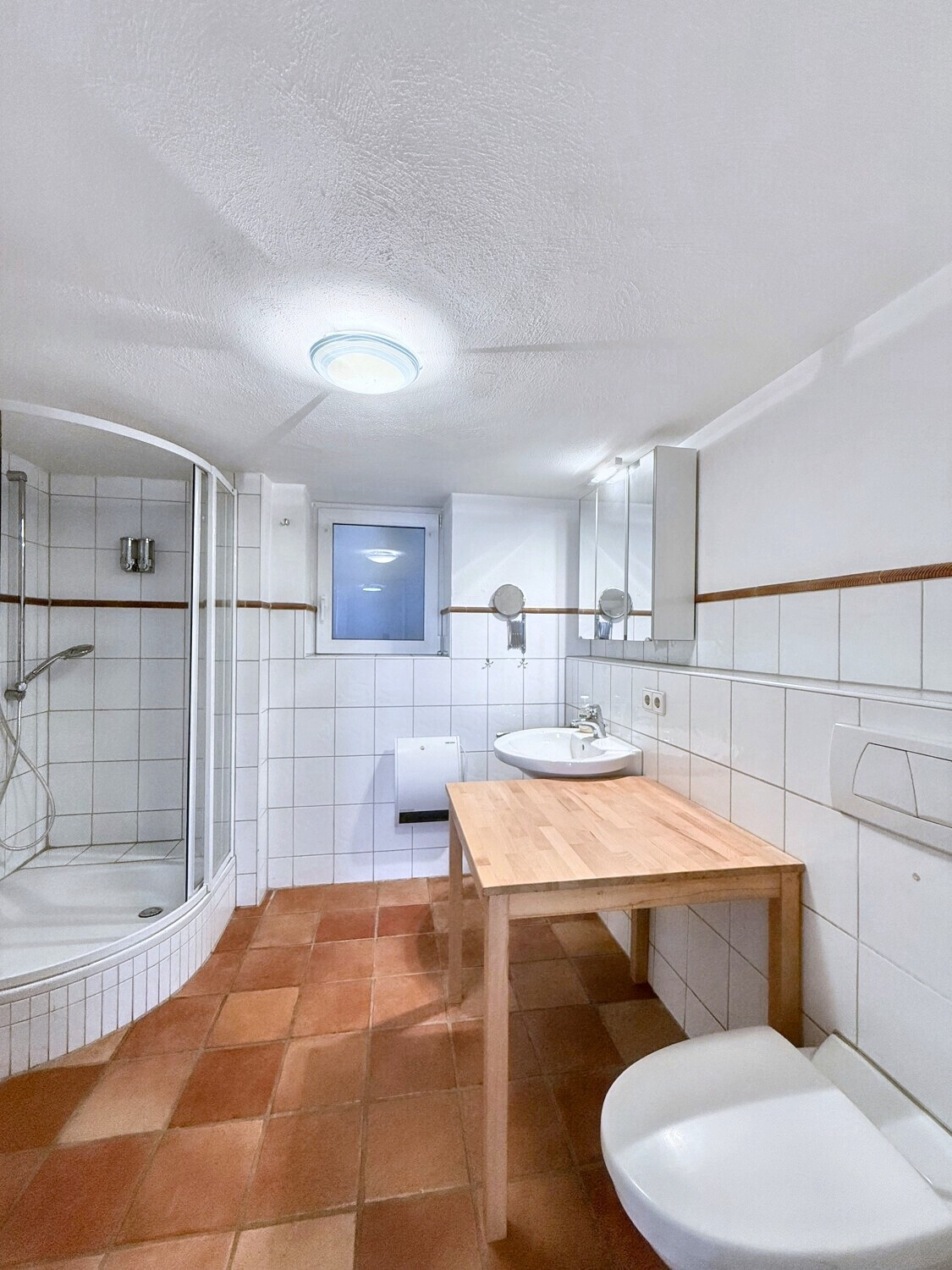 Badezimmer EG