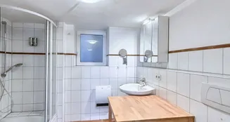 von_poll_real_estate_property_25048014_image_7