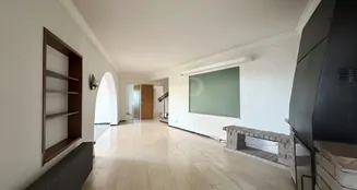 von_poll_real_estate_property_25048029_image_8