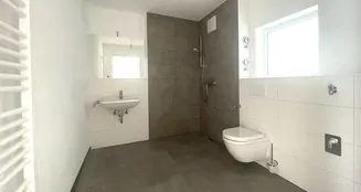 von_poll_real_estate_property_25048013_image_8