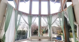 von_poll_real_estate_property_25048021_image_1