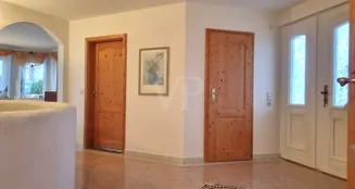 von_poll_real_estate_property_25048021_image_4