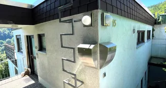 von_poll_real_estate_property_25048018i_image_5