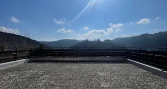 von_poll_real_estate_property_25048018i_image_1