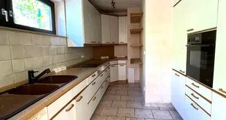 von_poll_real_estate_property_25048018i_image_8