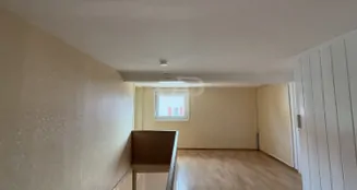 von_poll_real_estate_property_25048027_image_32