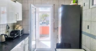 von_poll_real_estate_property_25048025_image_7