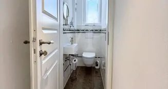 von_poll_real_estate_property_25048030_image_20