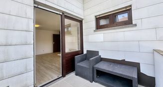 von_poll_real_estate_property_25048023_image_8