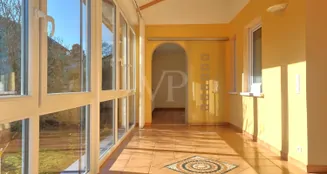 von_poll_real_estate_property_26048005_image_13