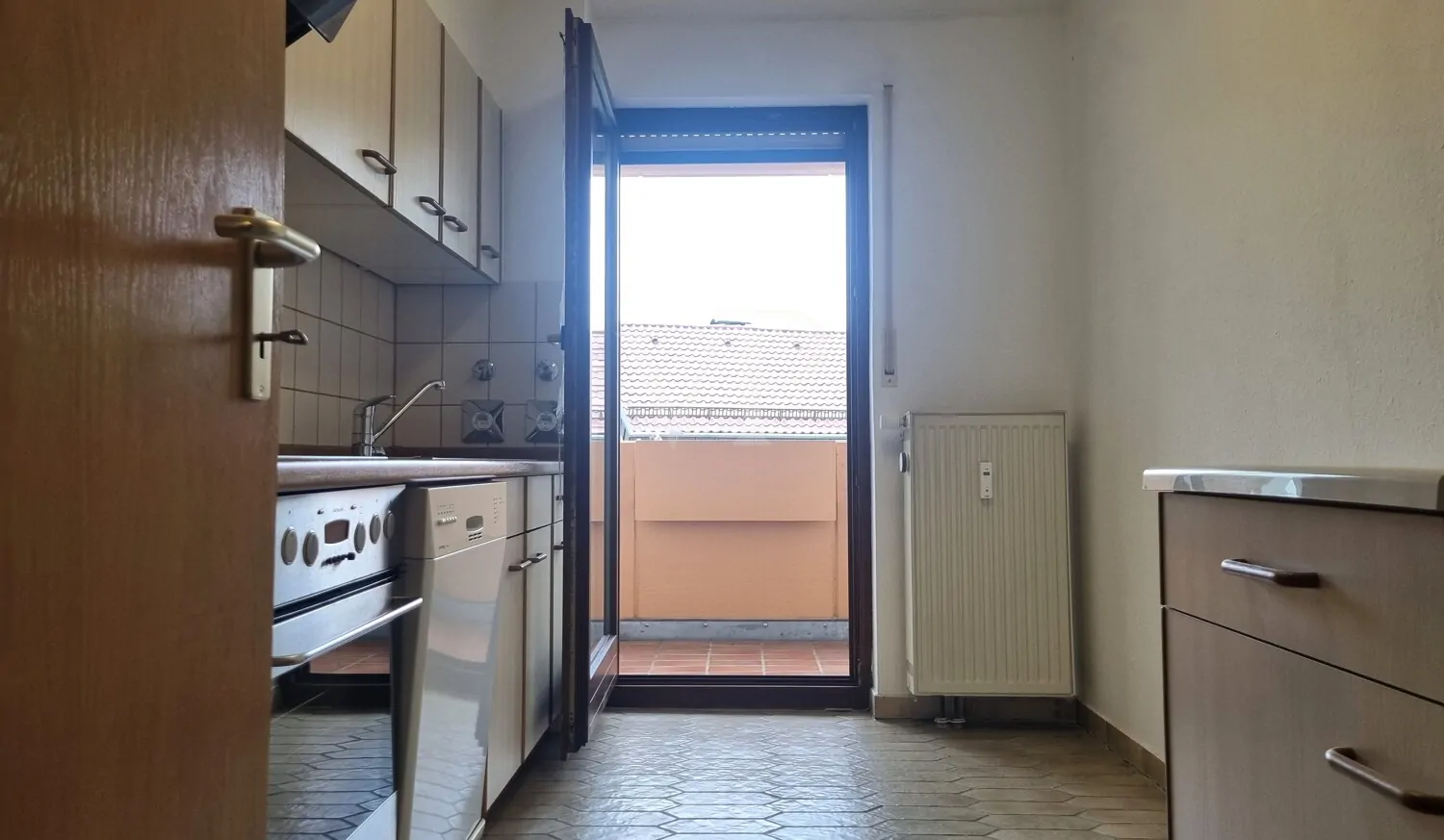 Küche mit weiteren Balkon