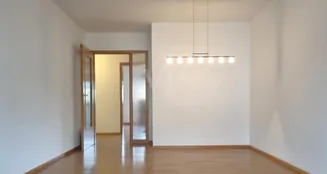 von_poll_real_estate_property_25048031_image_0