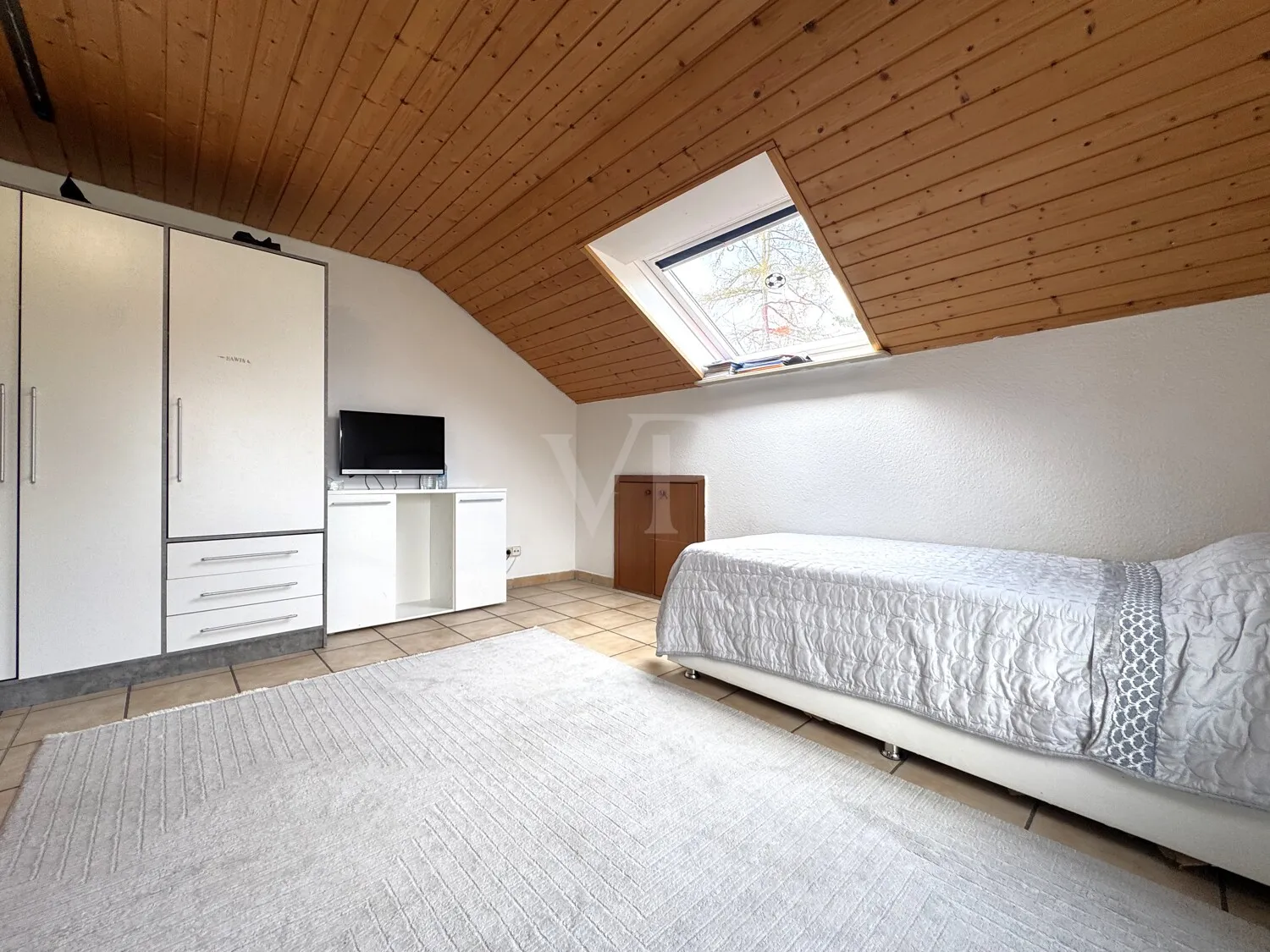 Freundliches Kinderzimmer