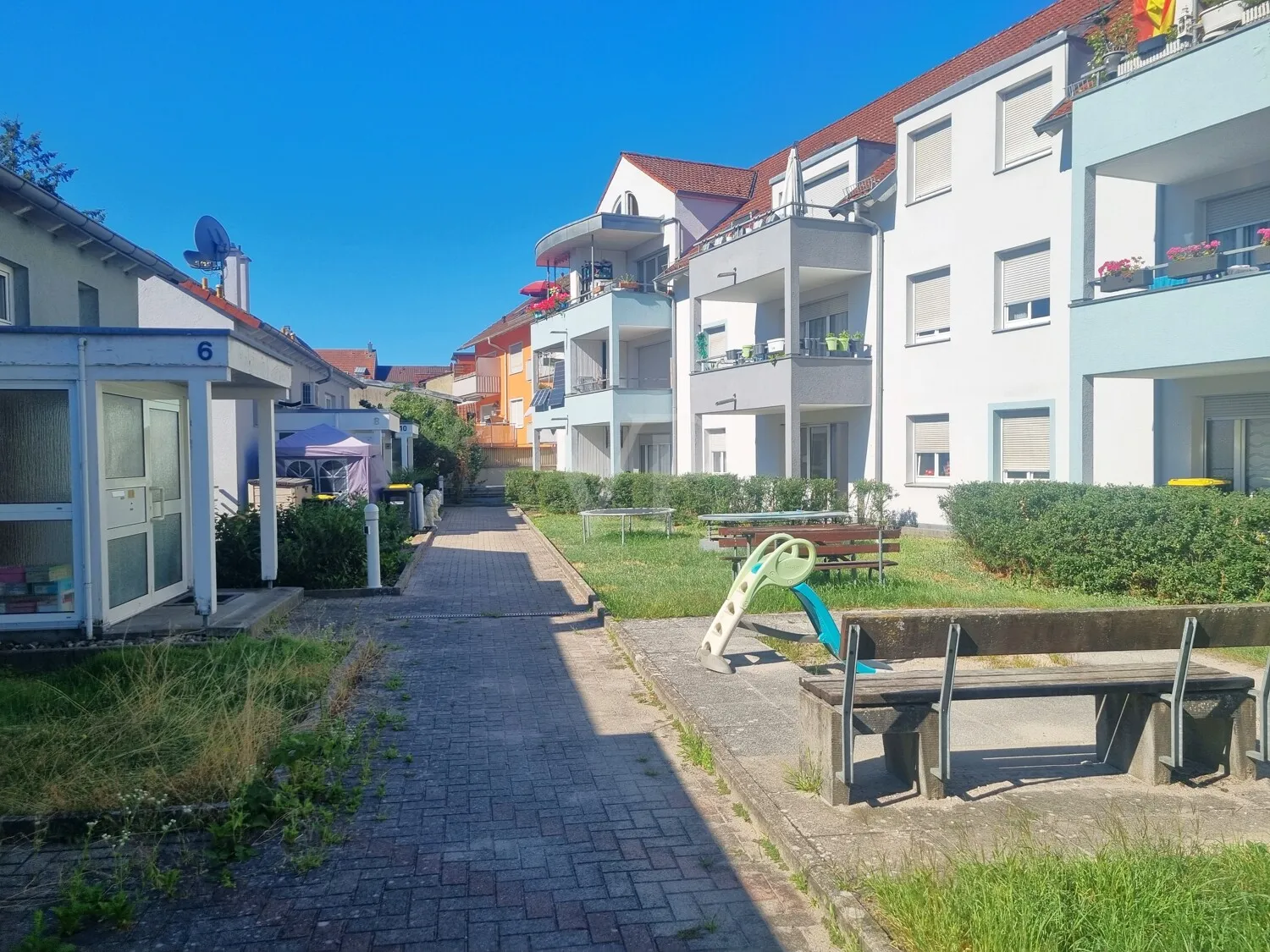 Zugang zur Wohnanlage