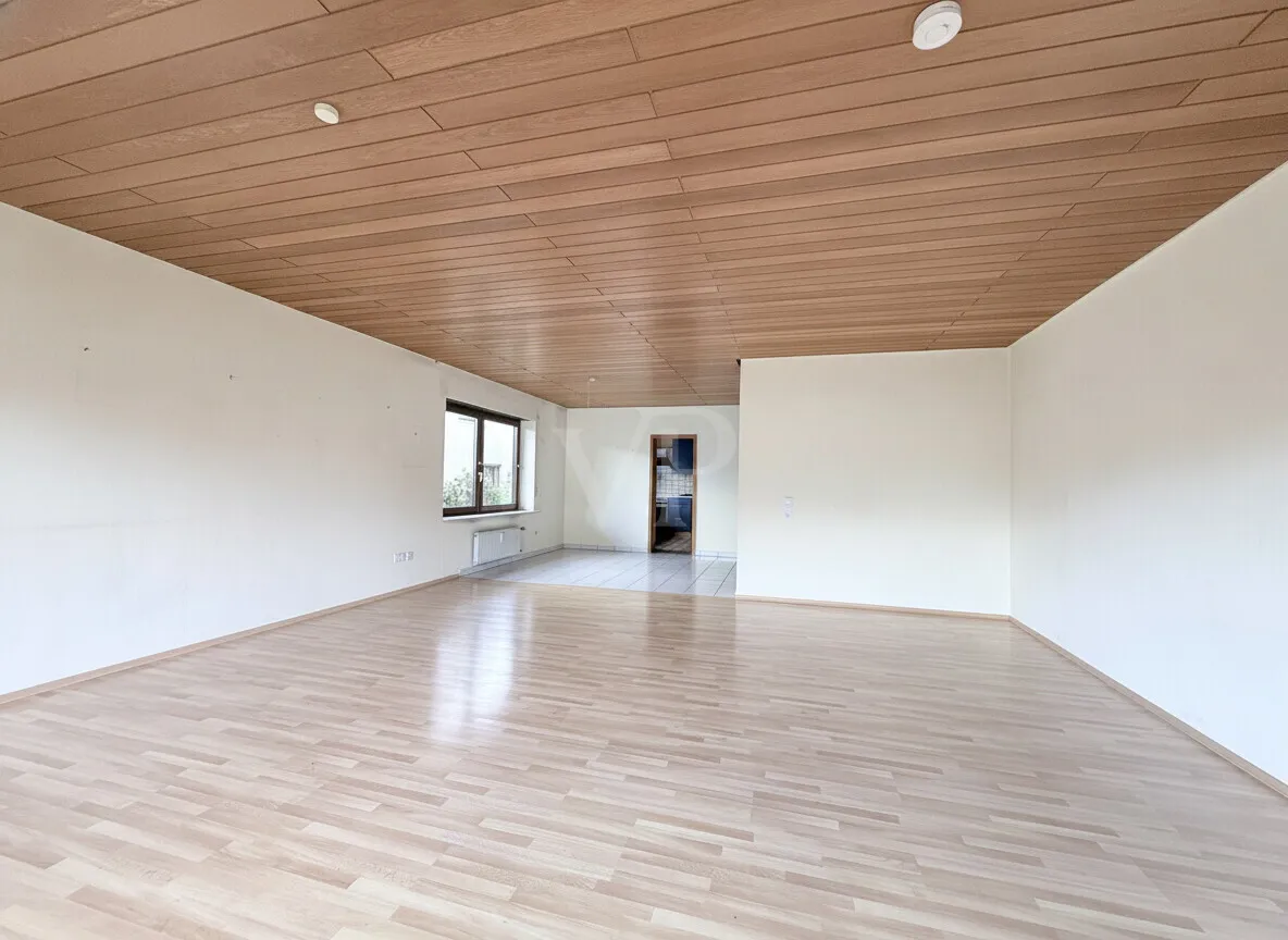 Große 4 Zimmer Erdgeschosswohnung in ruhiger Lage - Photo 2