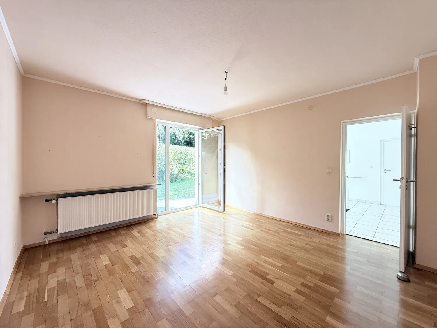 Zimmer 1 OG