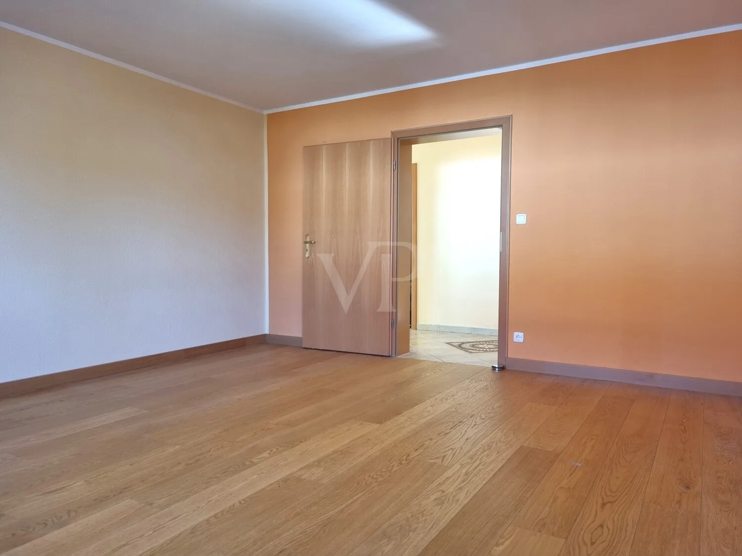 Zimmer EG