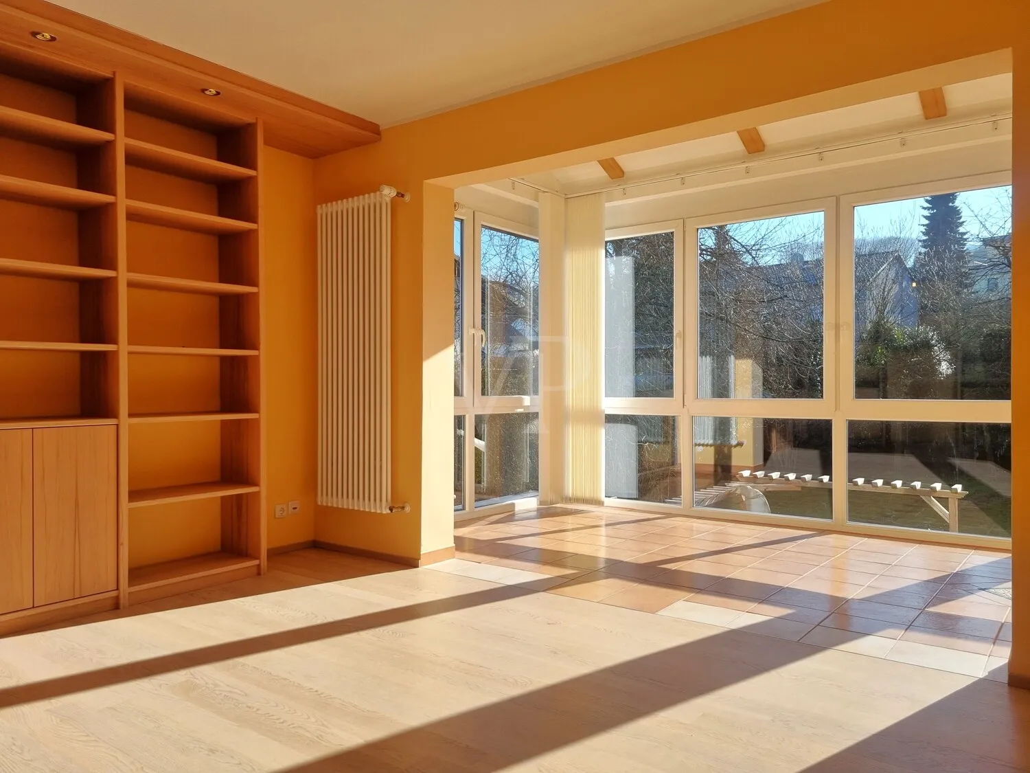 Helles Wohnzimmer im OG