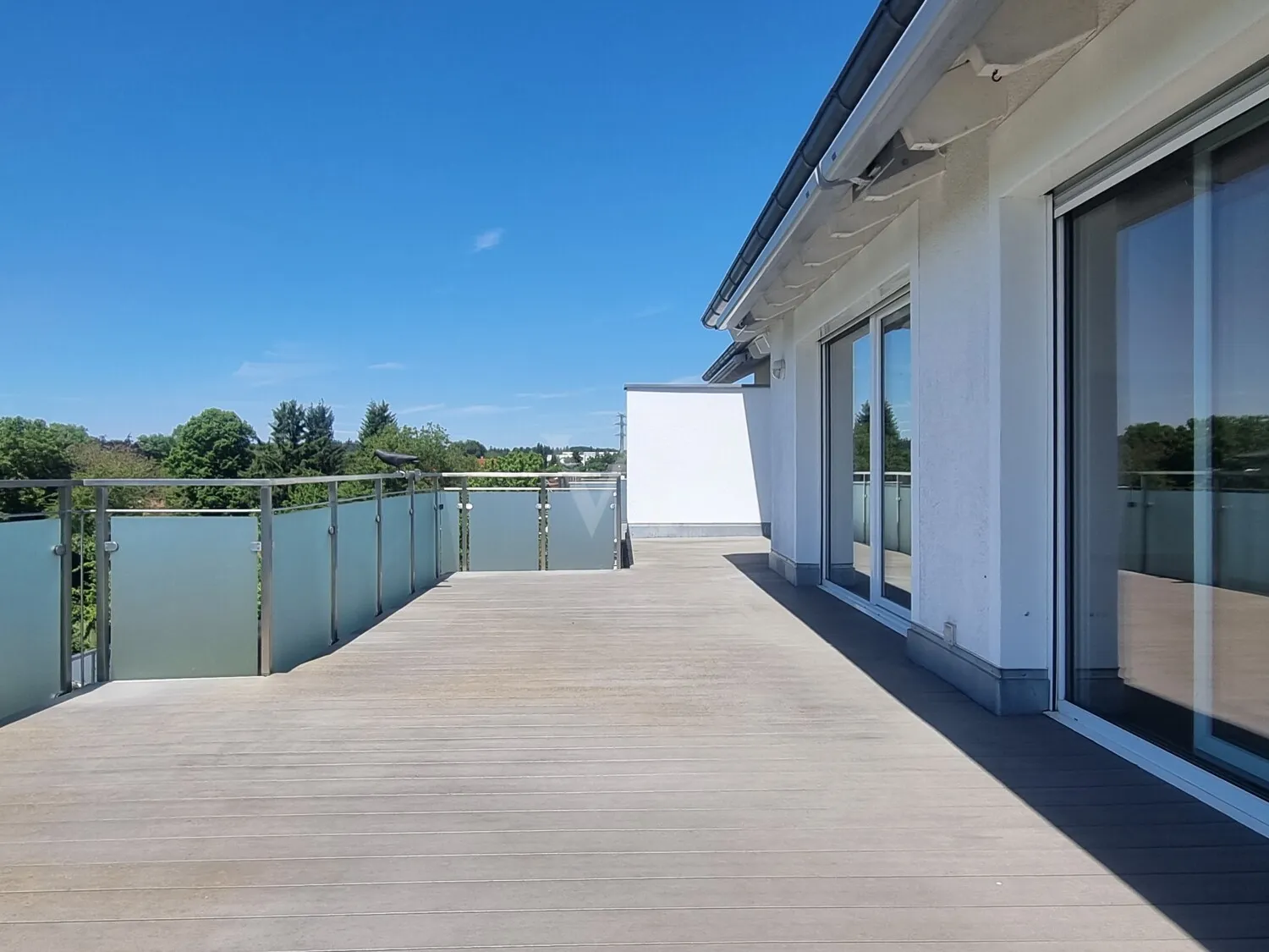 Großzügige Dachterrasse