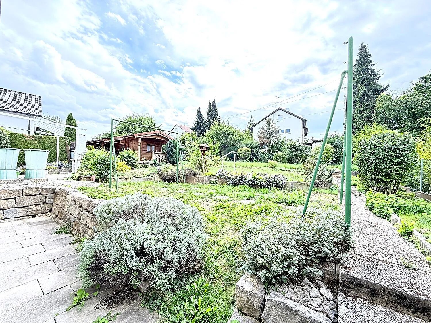 großer Garten