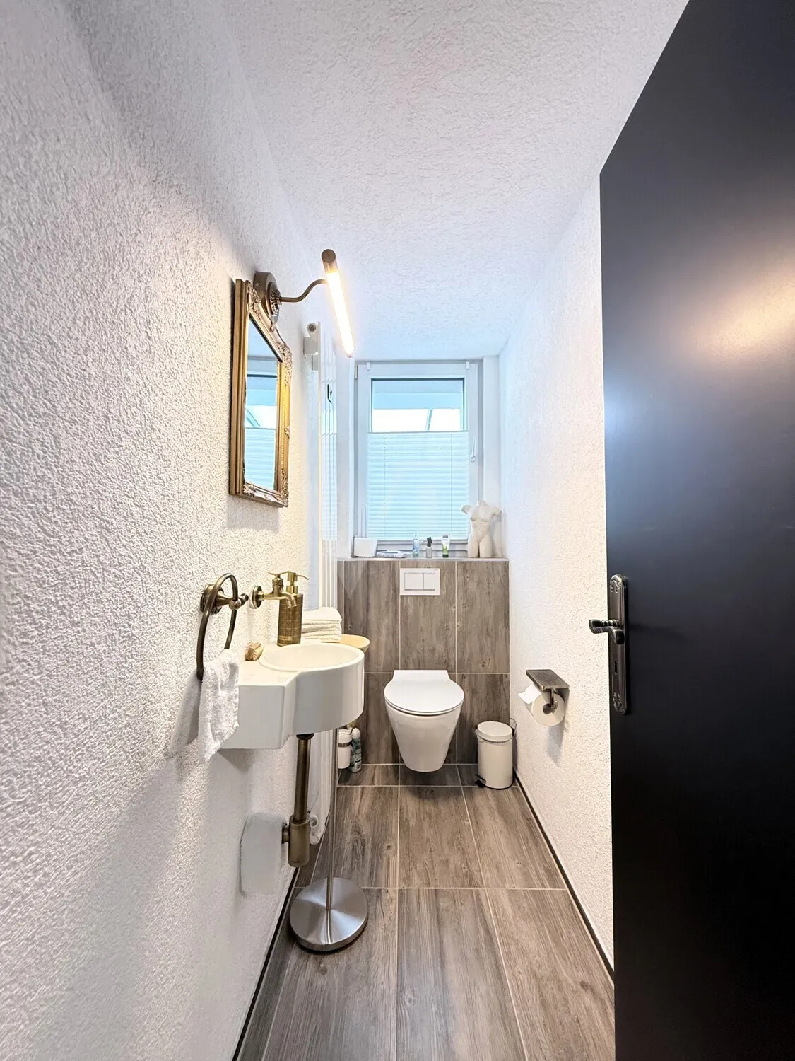 Gäste-WC EG