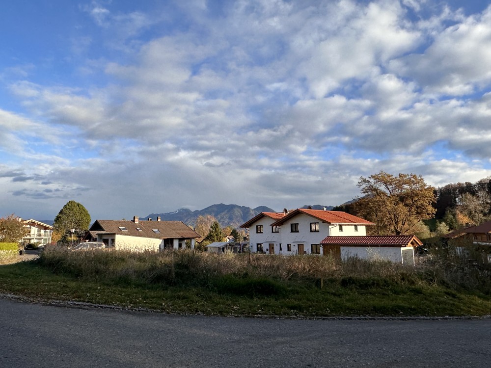 Naturnahes Bauland: Ihr Einfamilienhaus im Herzen des Voralpenlands