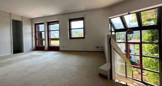 von_poll_real_estate_property_24083010_image_12