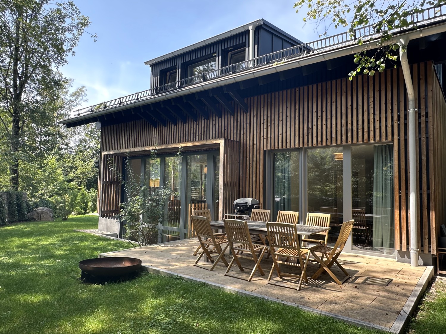 Modernes Einfamilienhaus in naturnaher Idylle