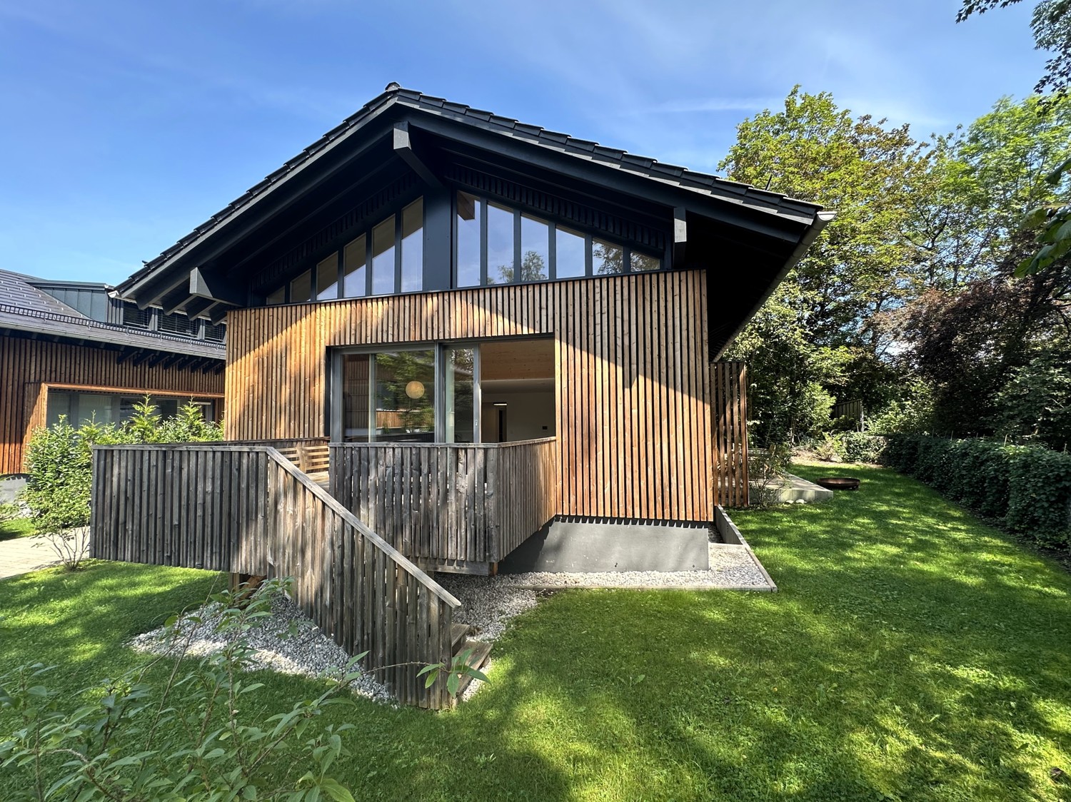 Modernes Einfamilienhaus in naturnaher Idylle