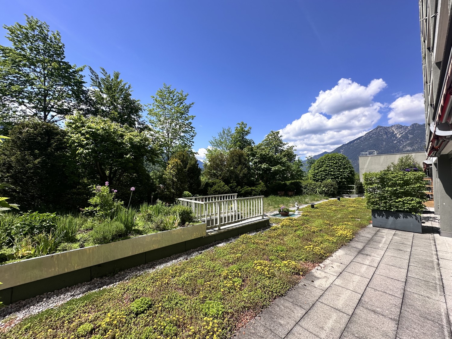 NEUER PREIS: Komfortables Wohnen: ebenerdig, sonnig, aussichtsreich und zentral