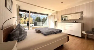 von_poll_real_estate_property_24083013_image_1