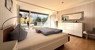 von_poll_real_estate_property_24083013_image_12