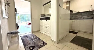 von_poll_real_estate_property_24083013_image_4