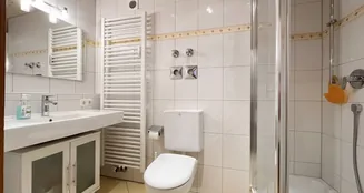 von_poll_real_estate_property_25083001_image_8