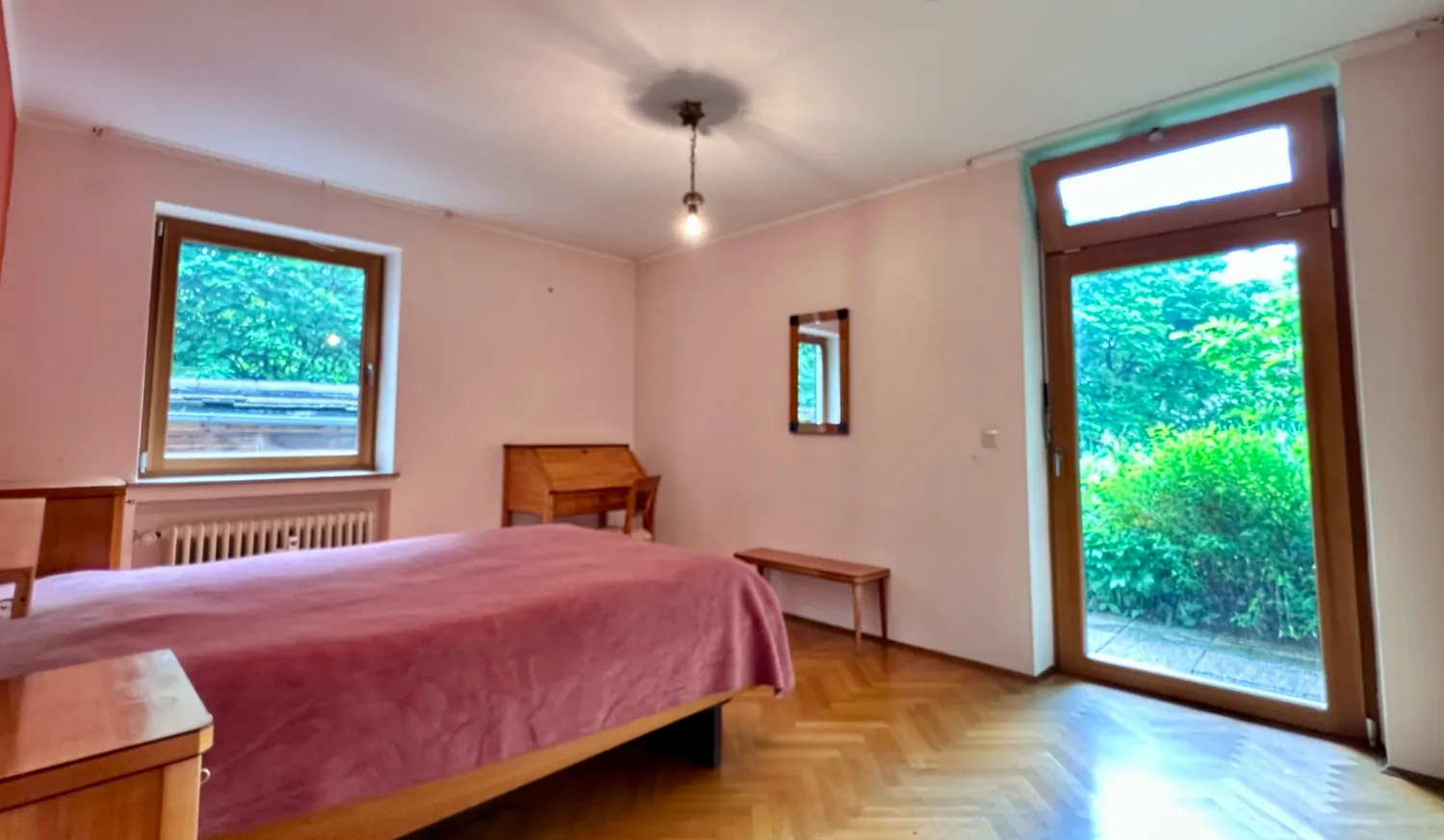 Schlafzimmer EG