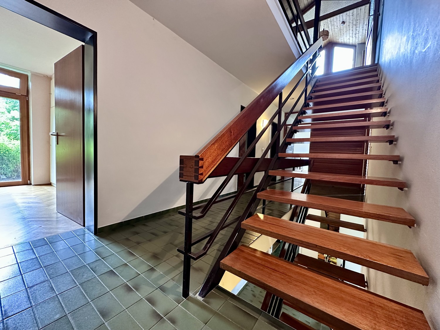 Treppenhaus EG