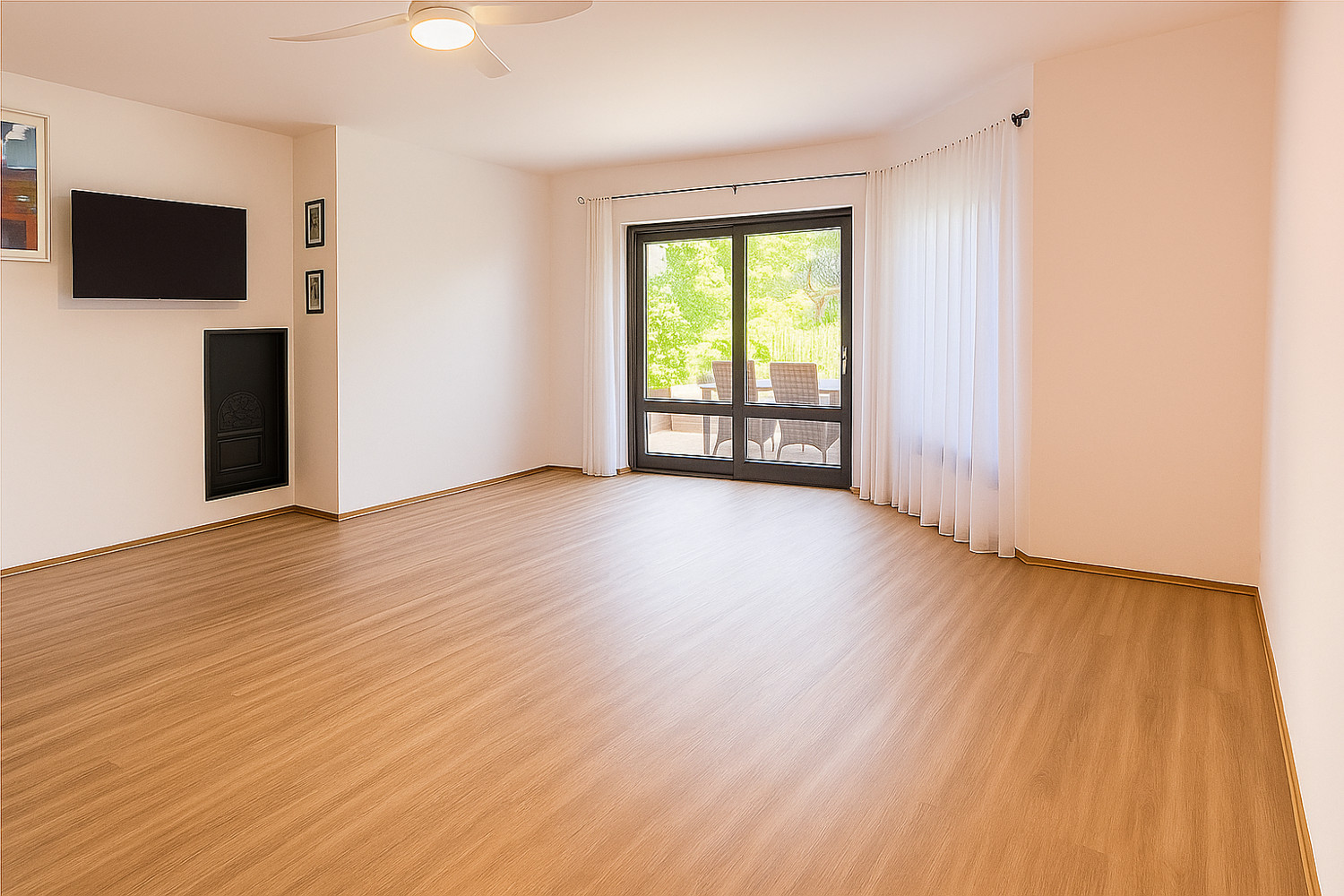 Schlafzimmer geräumt ( KI)