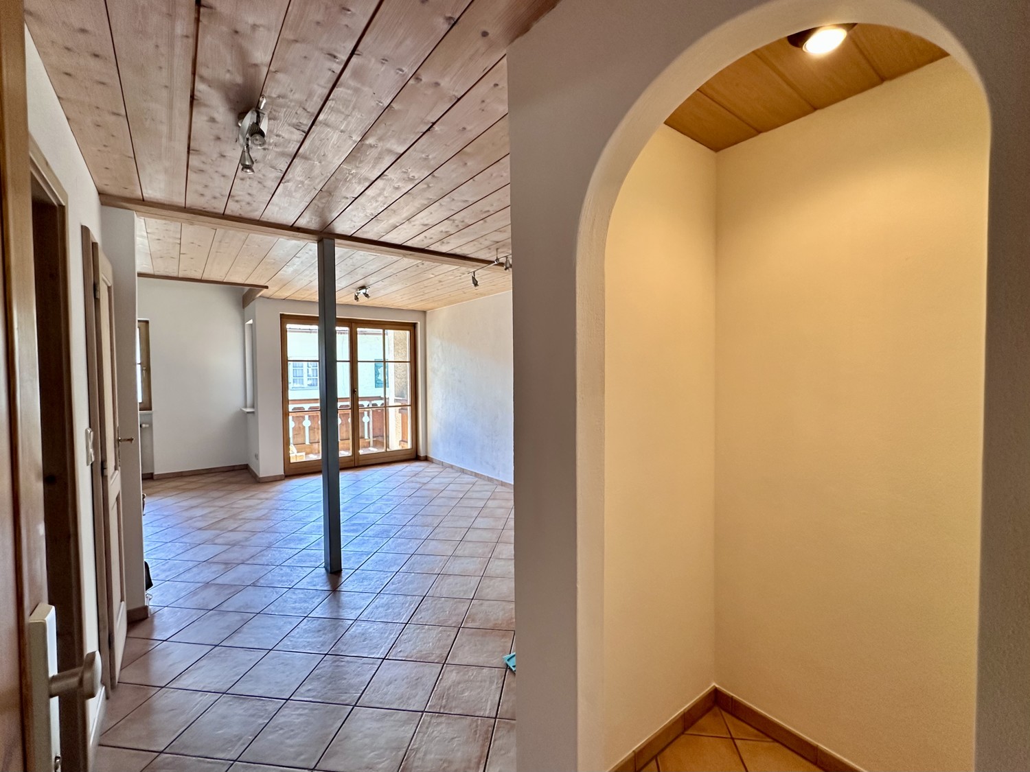 Eingang mit Garderobe