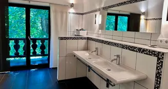 von_poll_real_estate_property_25083013_image_22